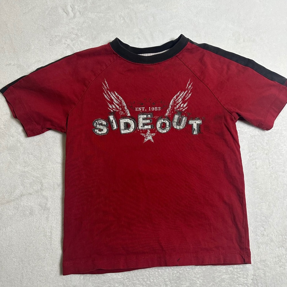 VTG Sideout Boys Size 8 Red T-Shirt Y2K Skater Mall Goth Wings Graphic Grunge